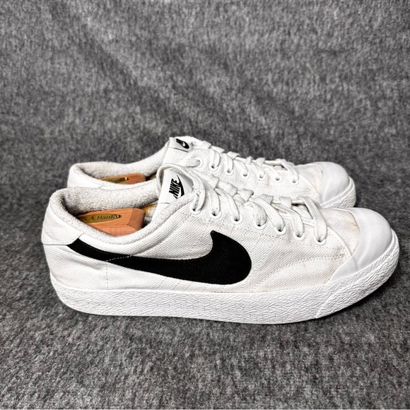 A.P.C. X Nike All Court White / Black Thom
Yorke Radiohead‎ 744285-100 Men's 12 - Picture 5 of 11